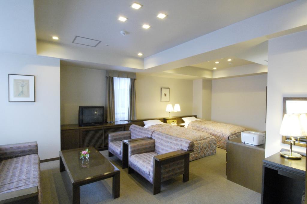 Karuizawakurabu Hotel 1130 Hewitt Resort Цумагои Экстерьер фото